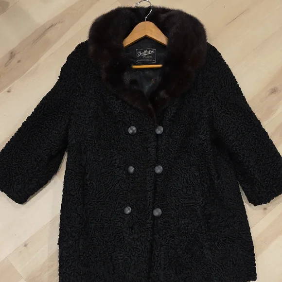 EUC. Vintage Persian Lamb Wool & Mink Furr Collar BY Dallaire 1950/60 - Picture 5 of 7